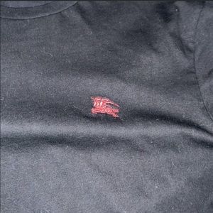Burberry tee shirt